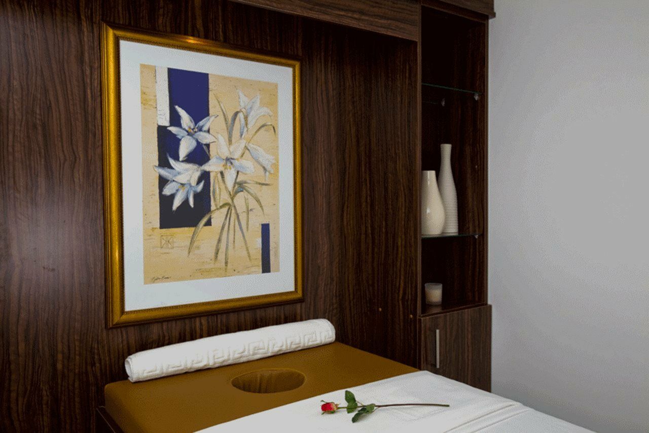 Phoenix Plaza Hotel Apartments Abu Dhabi Ngoại thất bức ảnh